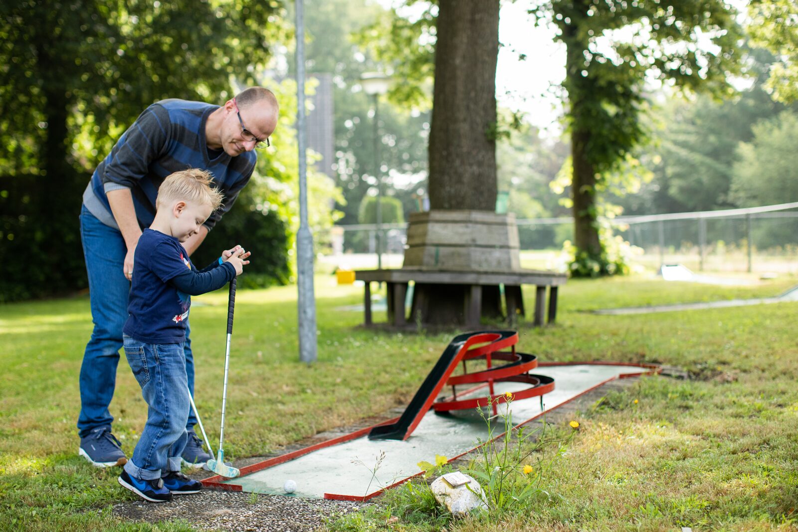 Minigolfplatz mit 18 Löchern