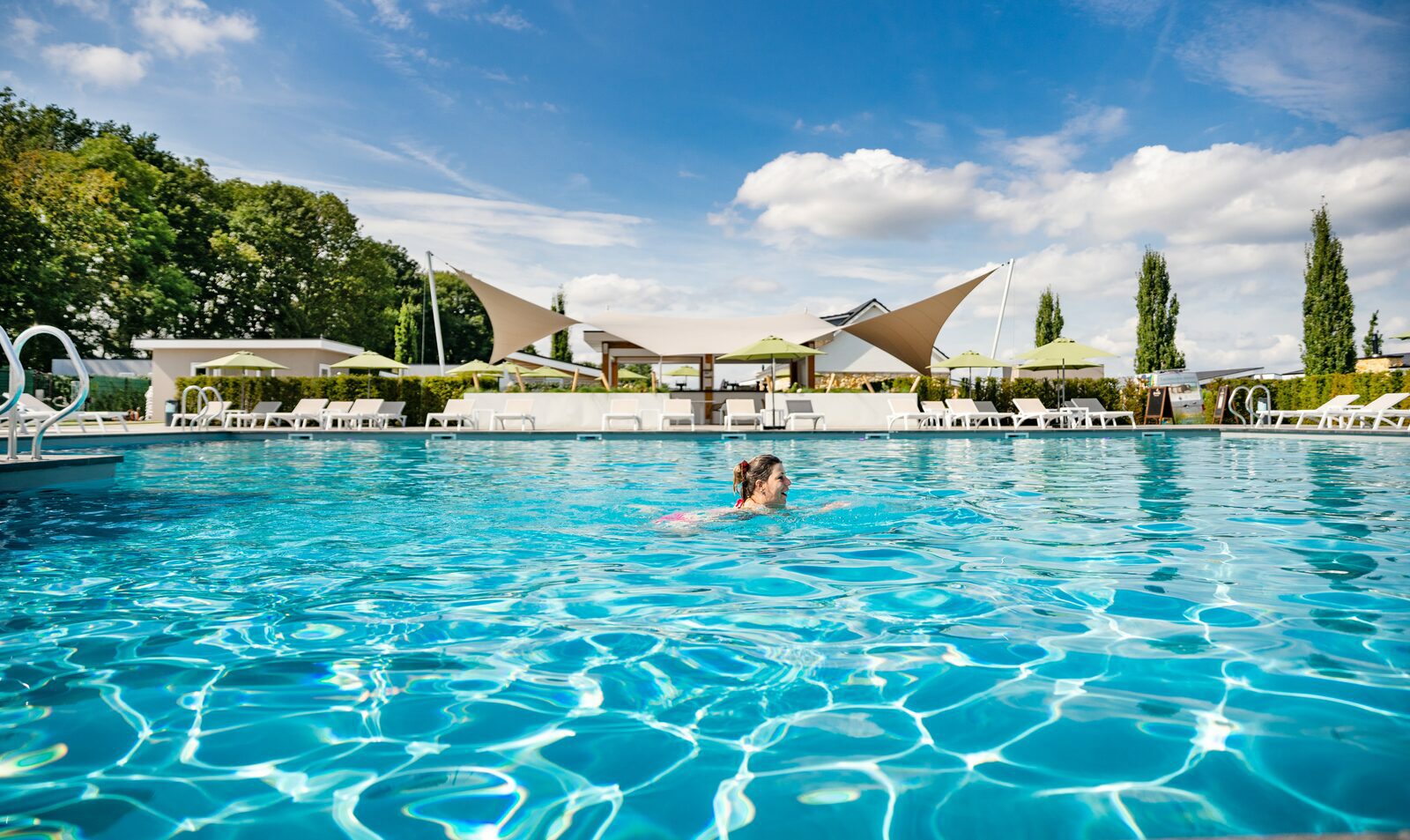 Holiday park Limburg with swimming pool