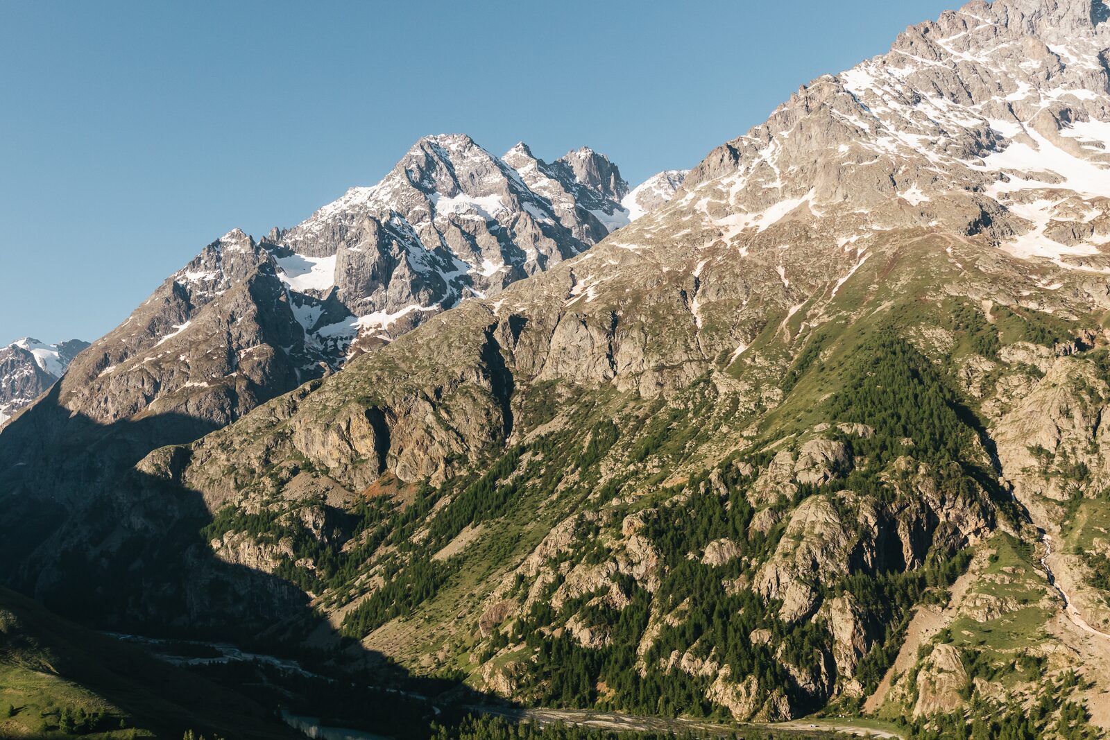 hiking in Savoie