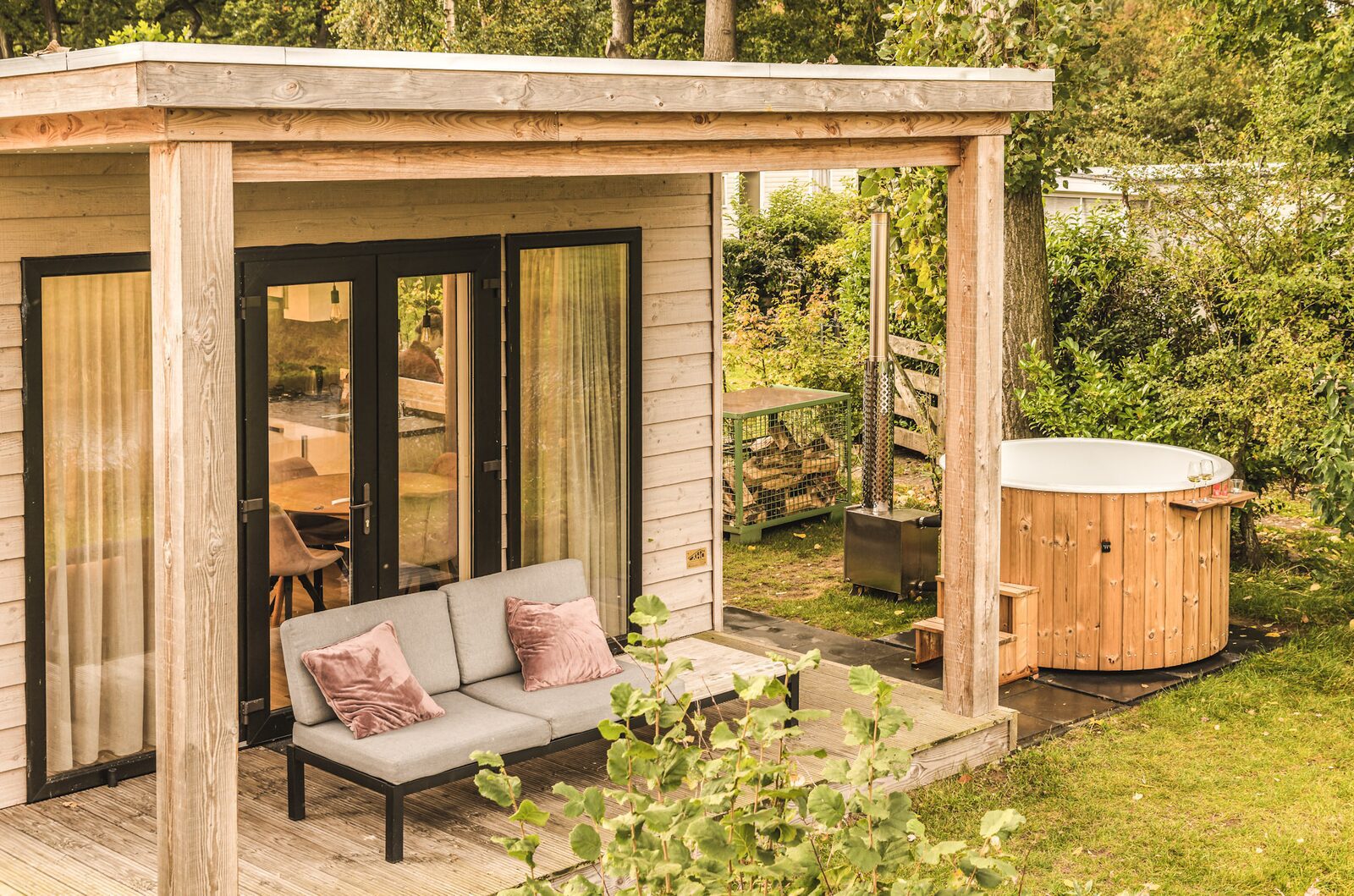 Huisje met hottub