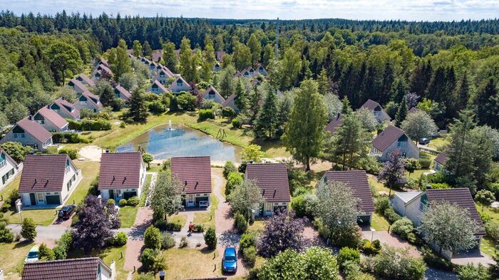 Vakantiepark Hellendoorn in Hellendoorn — foto 2