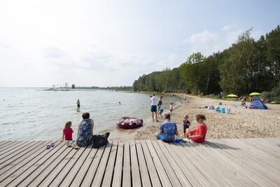 Monda Vakantieparken - Aquacentrum Bremerbergse Hoek in Biddinghuizen — foto 2