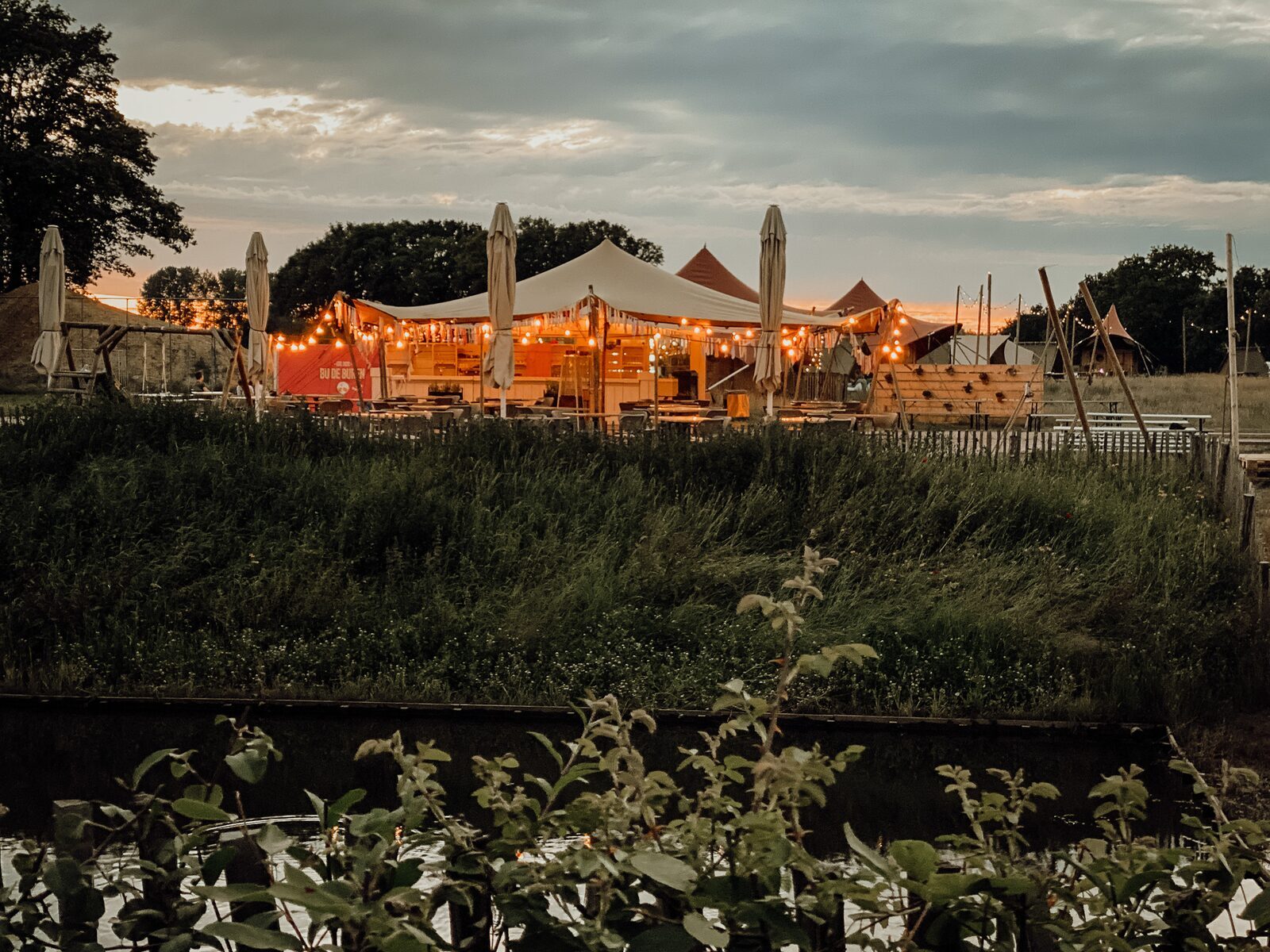 Pop-up restaurant Bij de buren