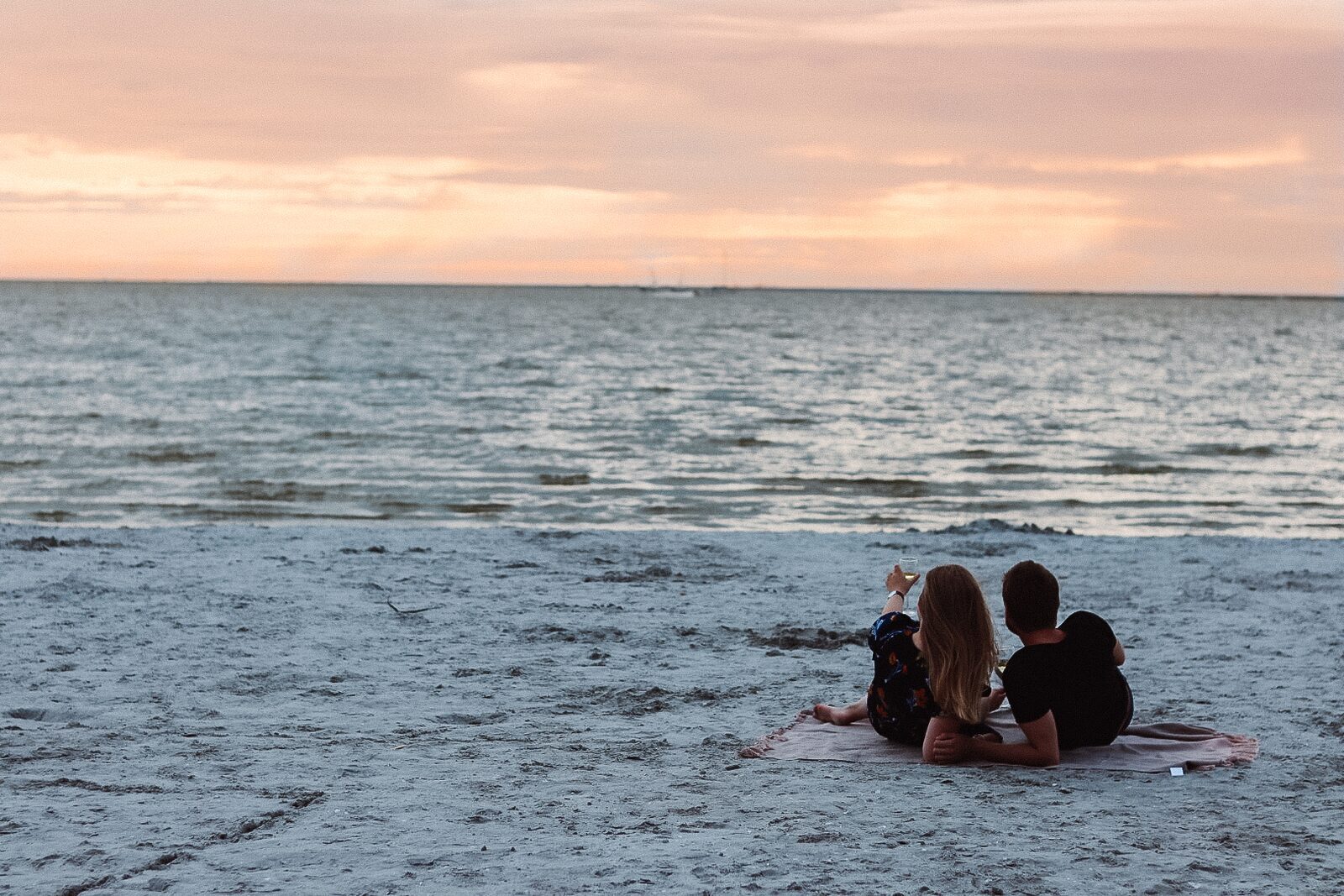 Beach and Ijsselmeer