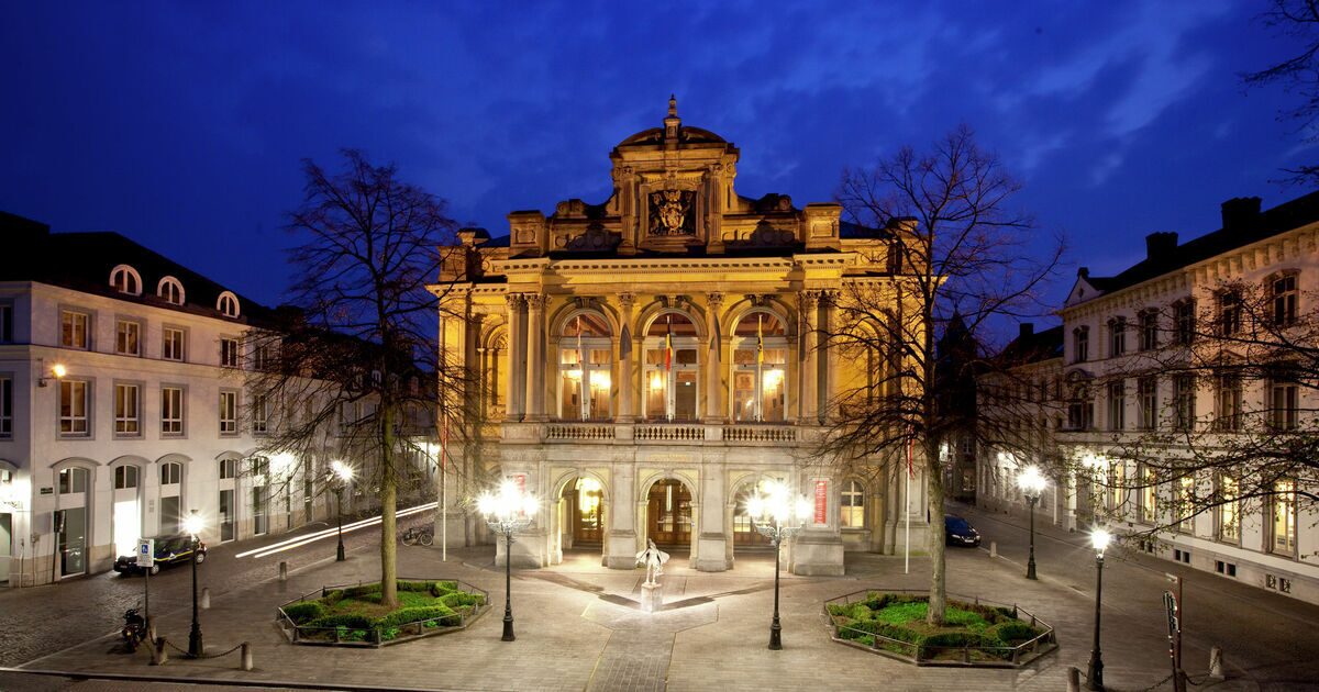  Königliches Stadttheater Brügge