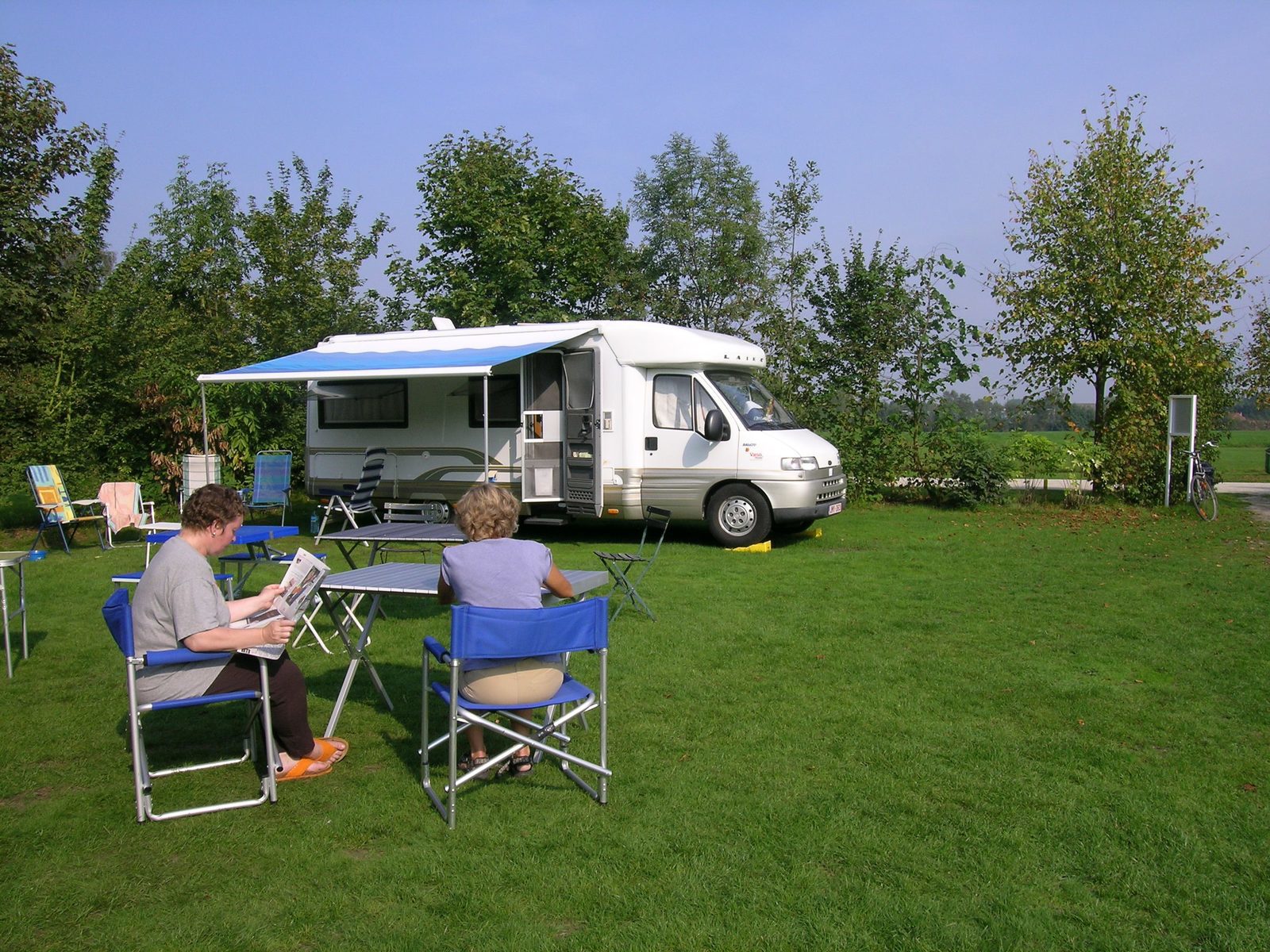 Camper en kampeerauto Baalse Hei