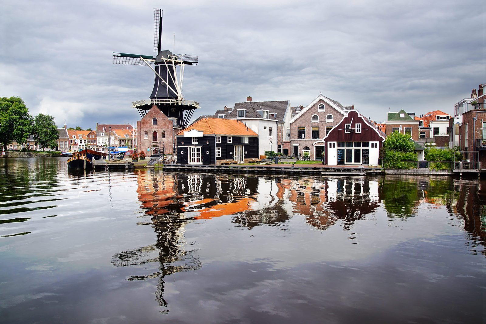 Molen de Adriaan