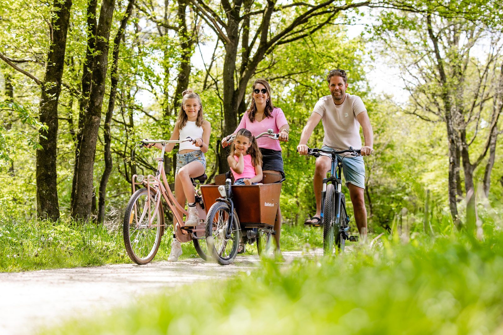 fietsen en wandelen