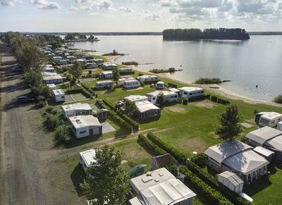 Monda Vakantieparken - Aquacentrum Bremerbergse Hoek in Biddinghuizen — foto 4