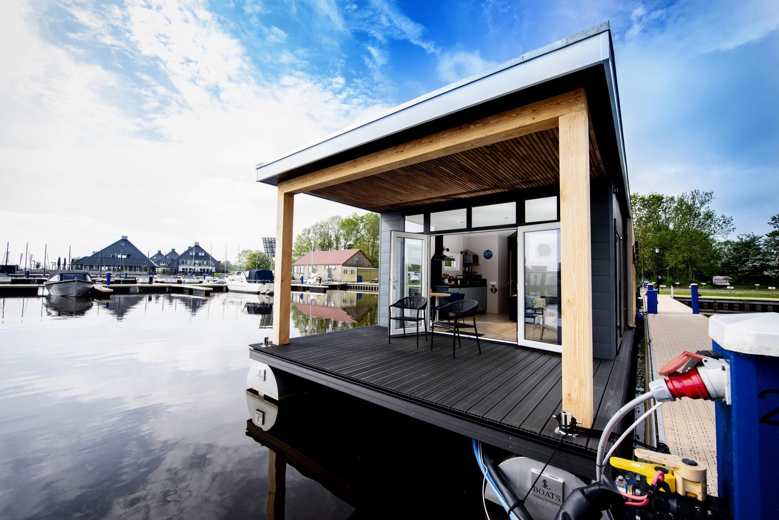 A houseboat as holiday home