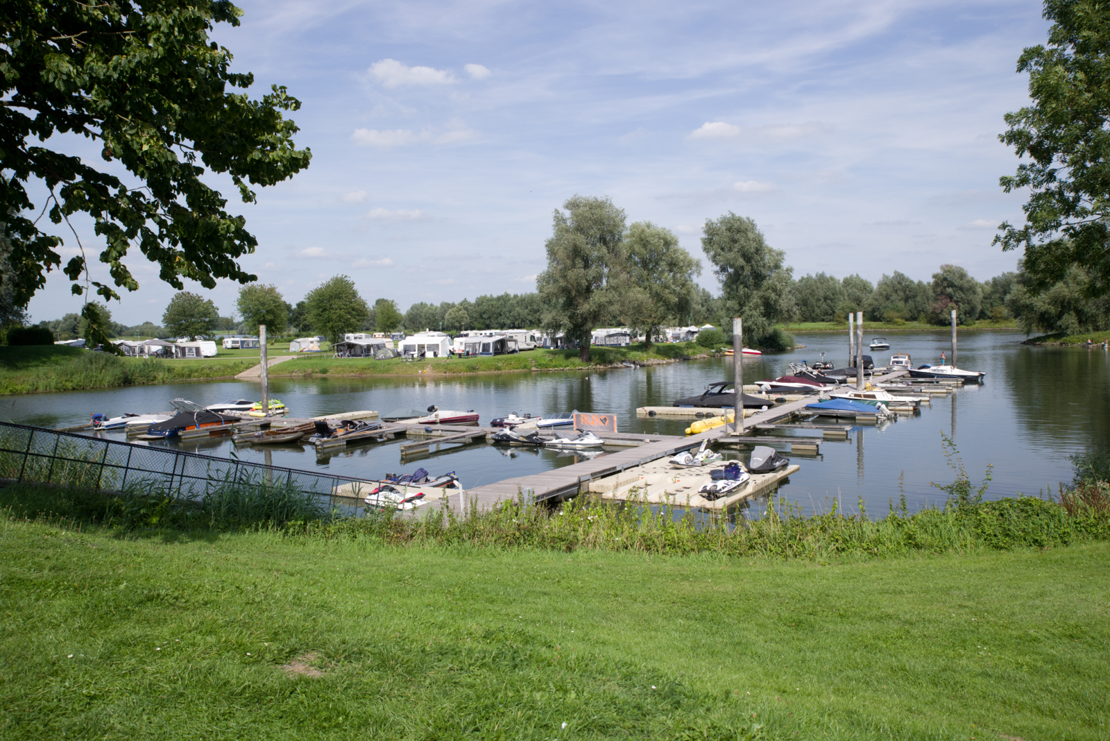 Ferienparks mit einer Marina