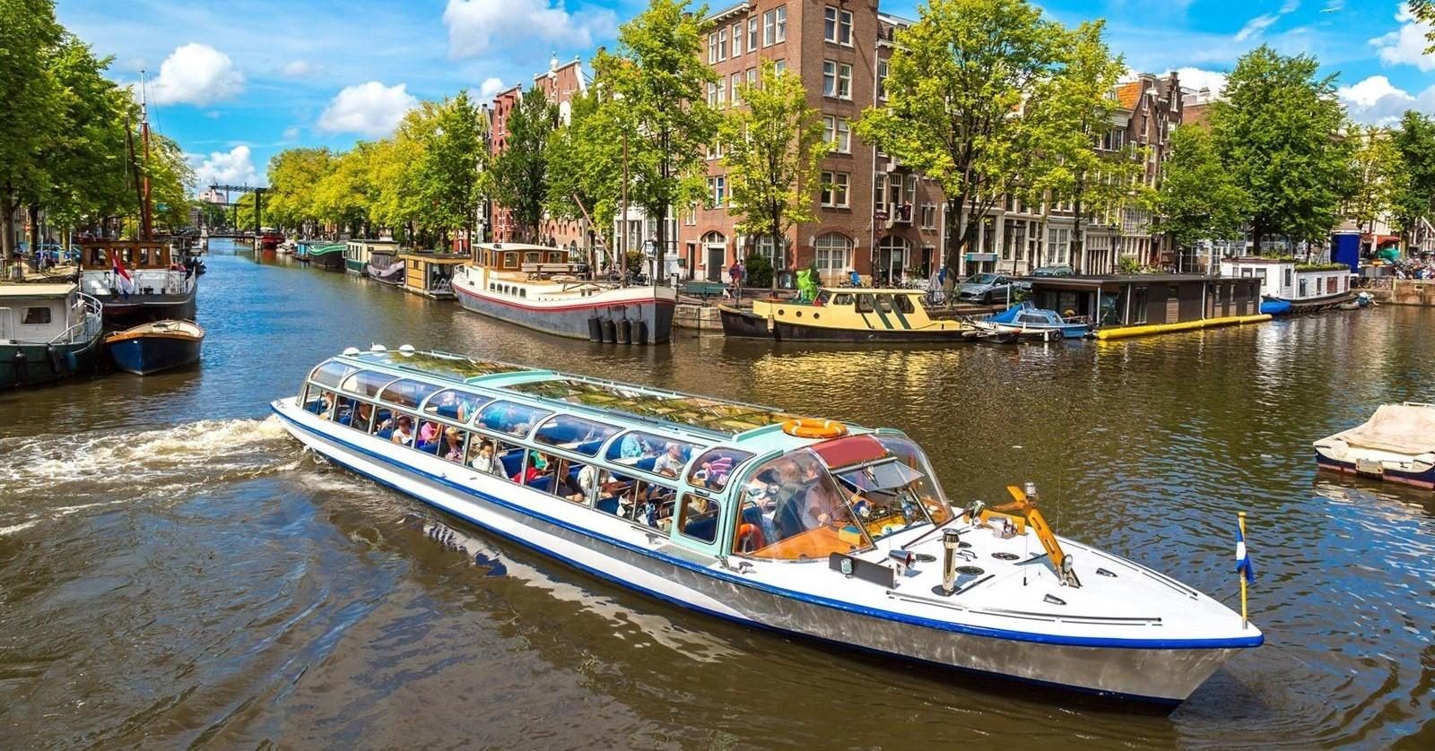 Rondvaartboot Amsterdam