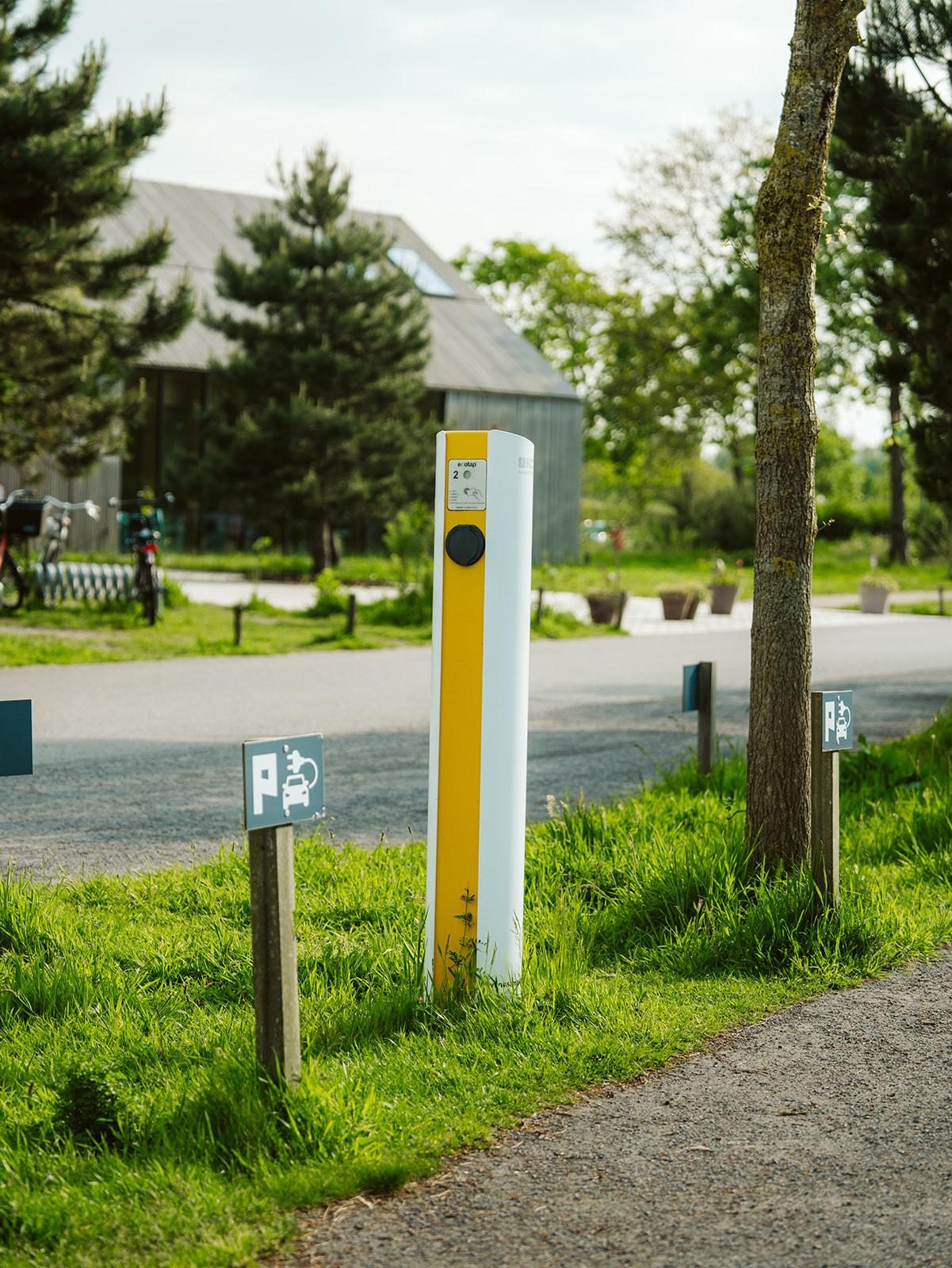 Charging station