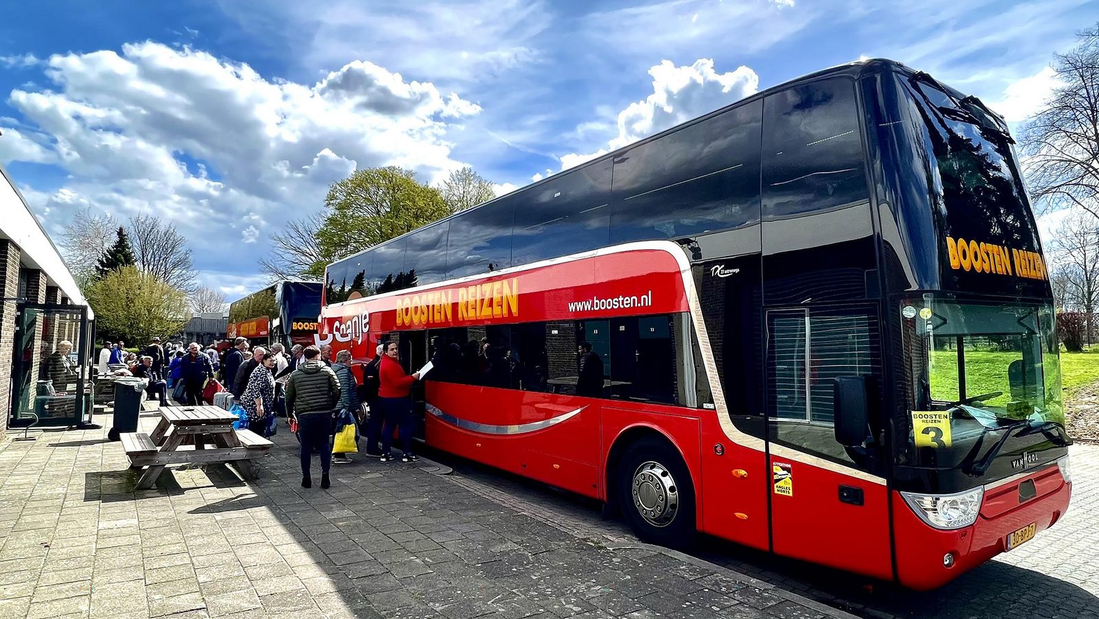 Bus van Boosten