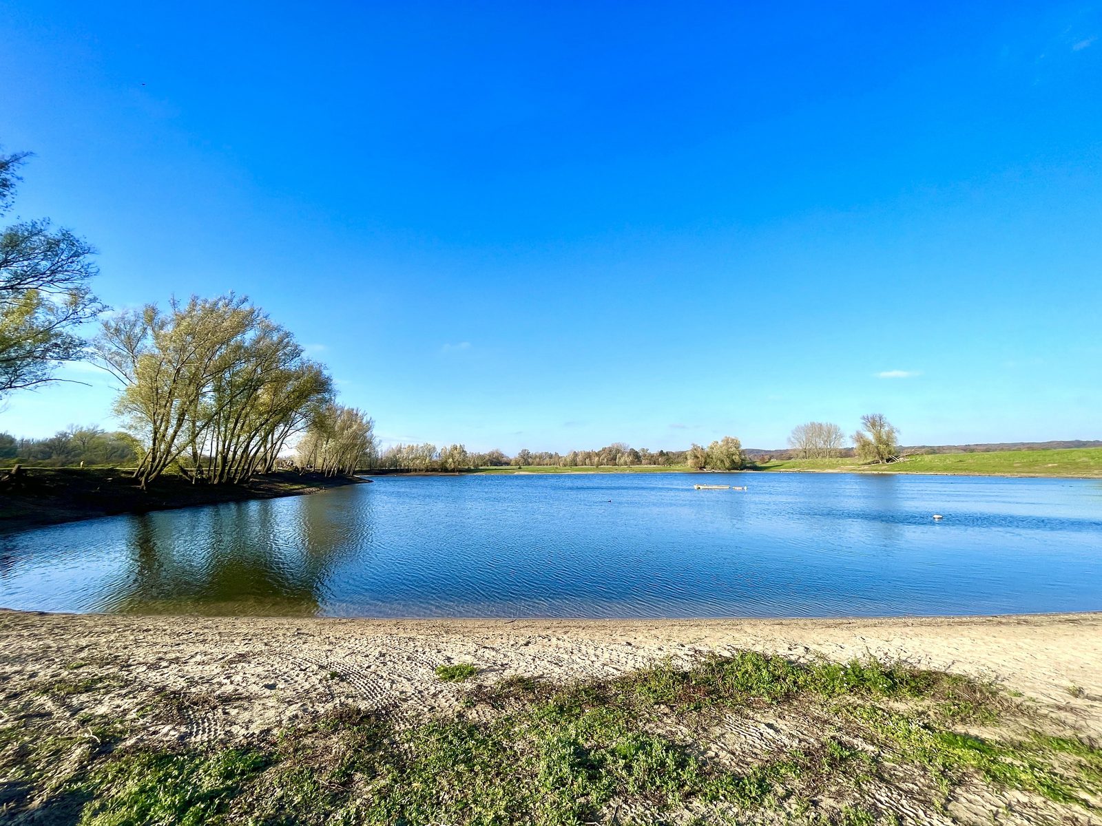 Fishing pond De Kromme Hengel