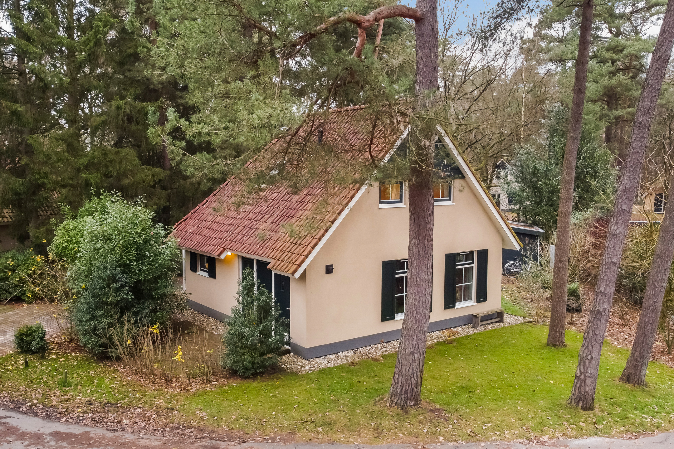 Te koop: Te koop prachtig gelegen  4 persoons  recreatiewoning type Zandhoeve nummer 153