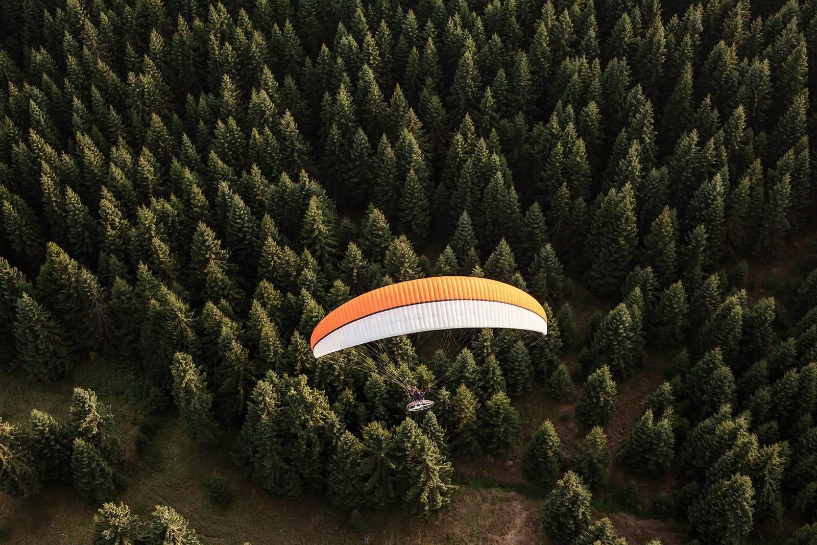Paragliding