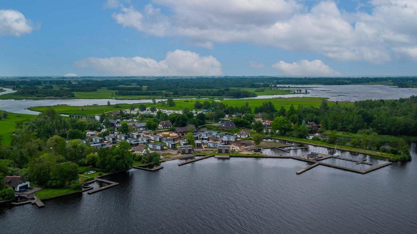 Vakantiepark aan het water