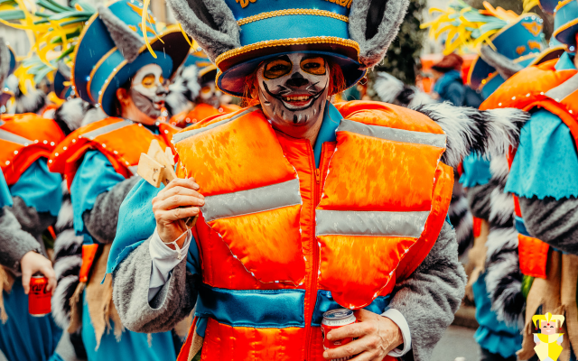 Foto van de carnavalstoet te Knokke Heist