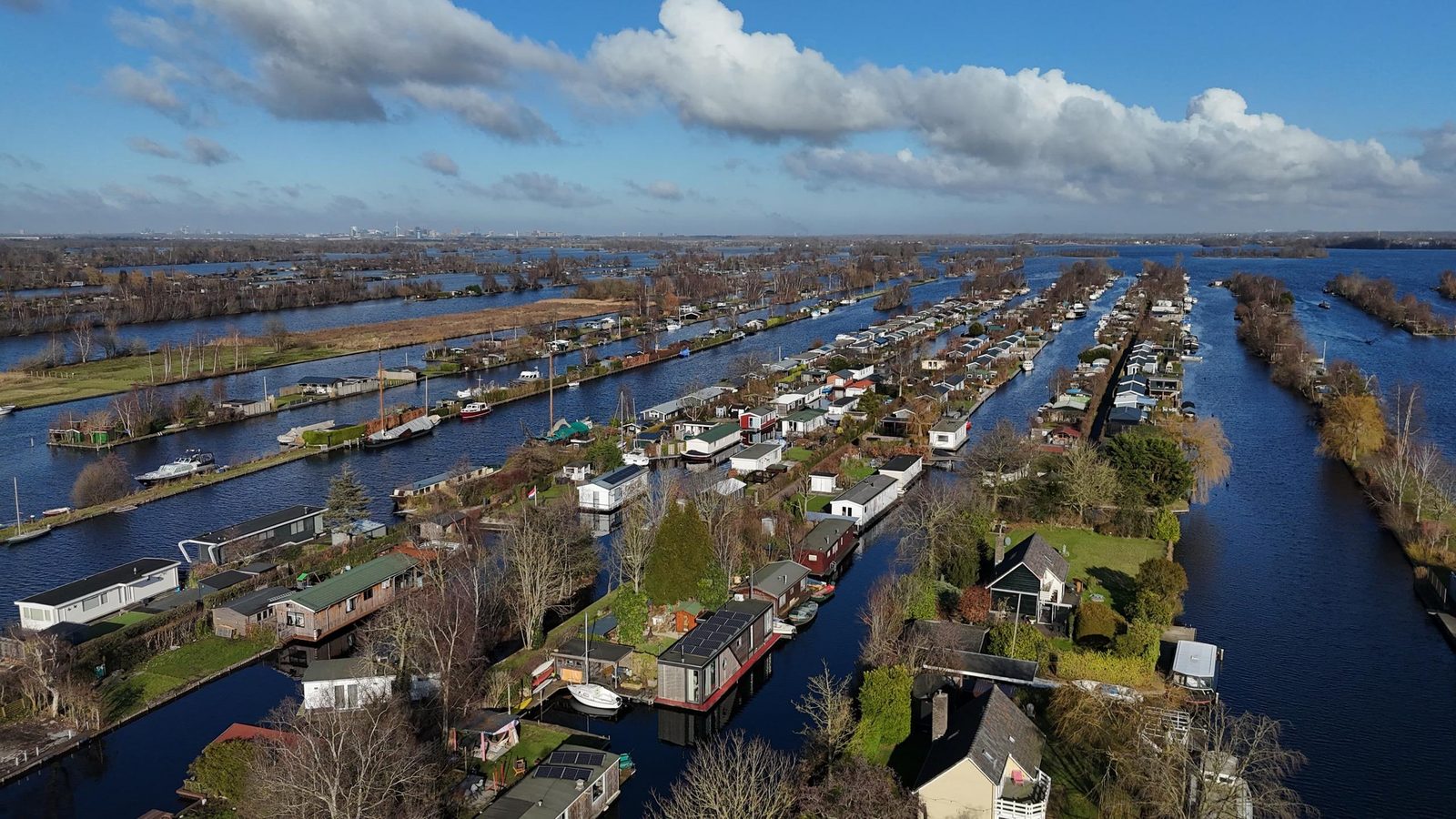 New project: recreational houses at the Vinkeveense Plassen