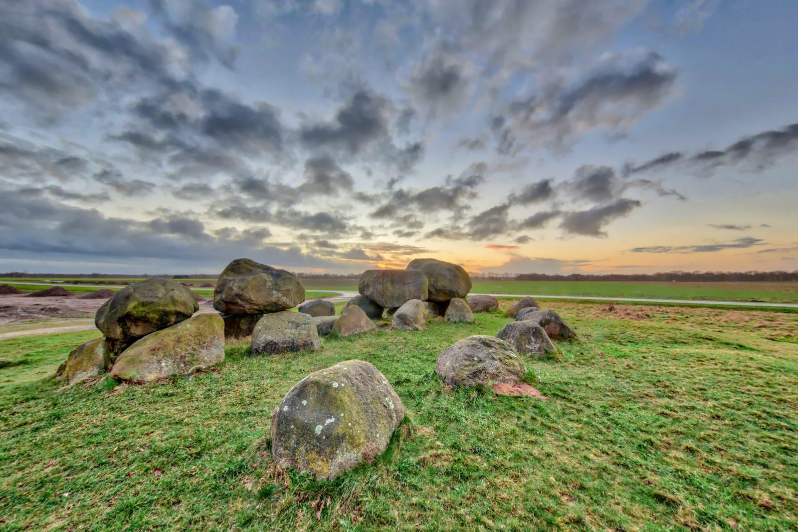 Dolmens image Drenthe