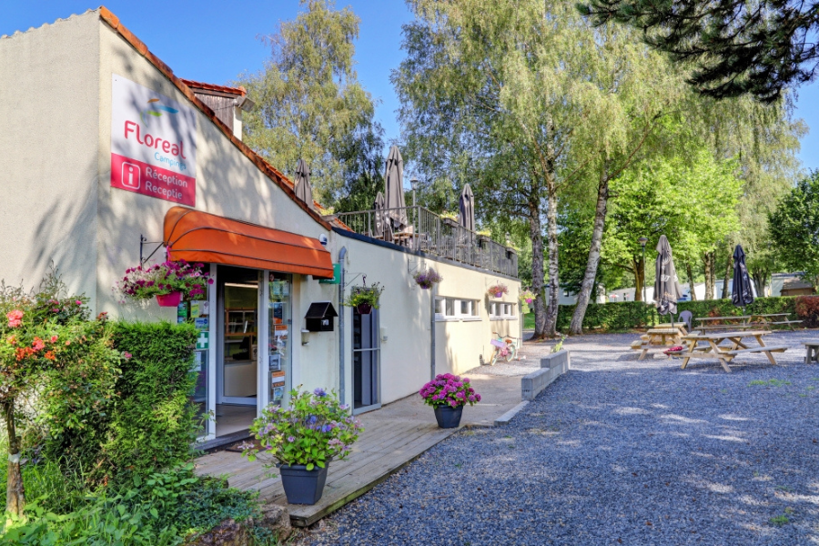 Receptie Camping La Colline