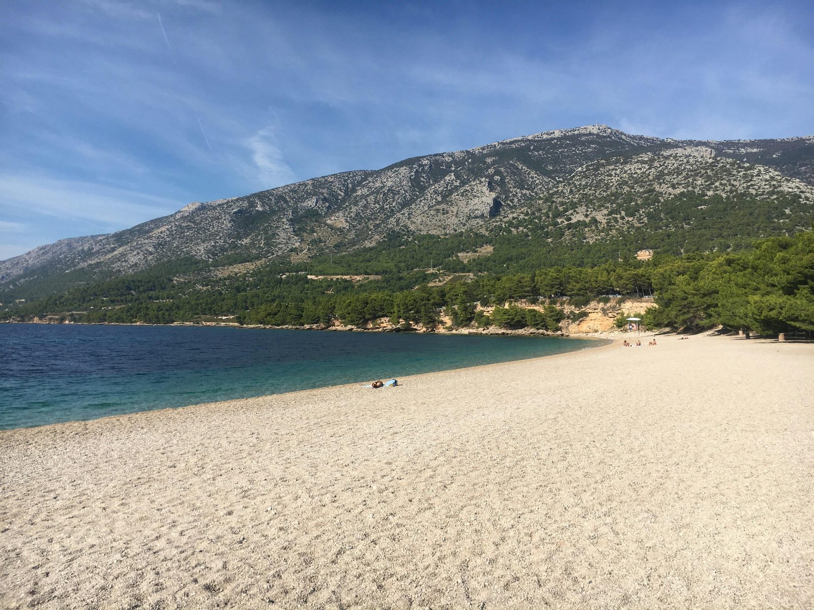 Resort Serene Beach, Karin