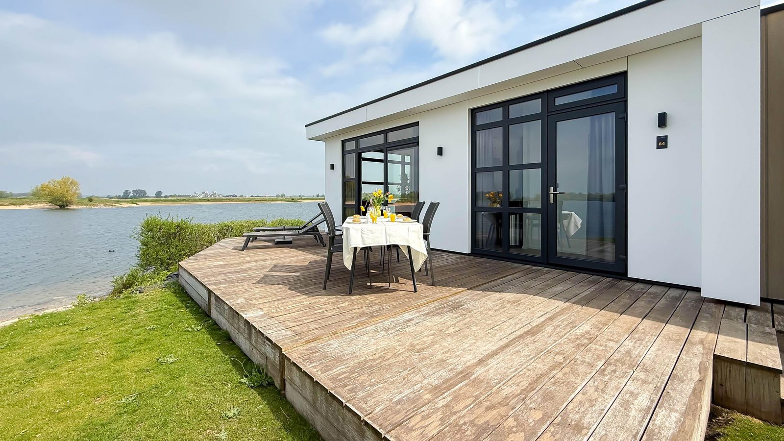 Luxuriöses Chalet in bester Lage am Nederrijn