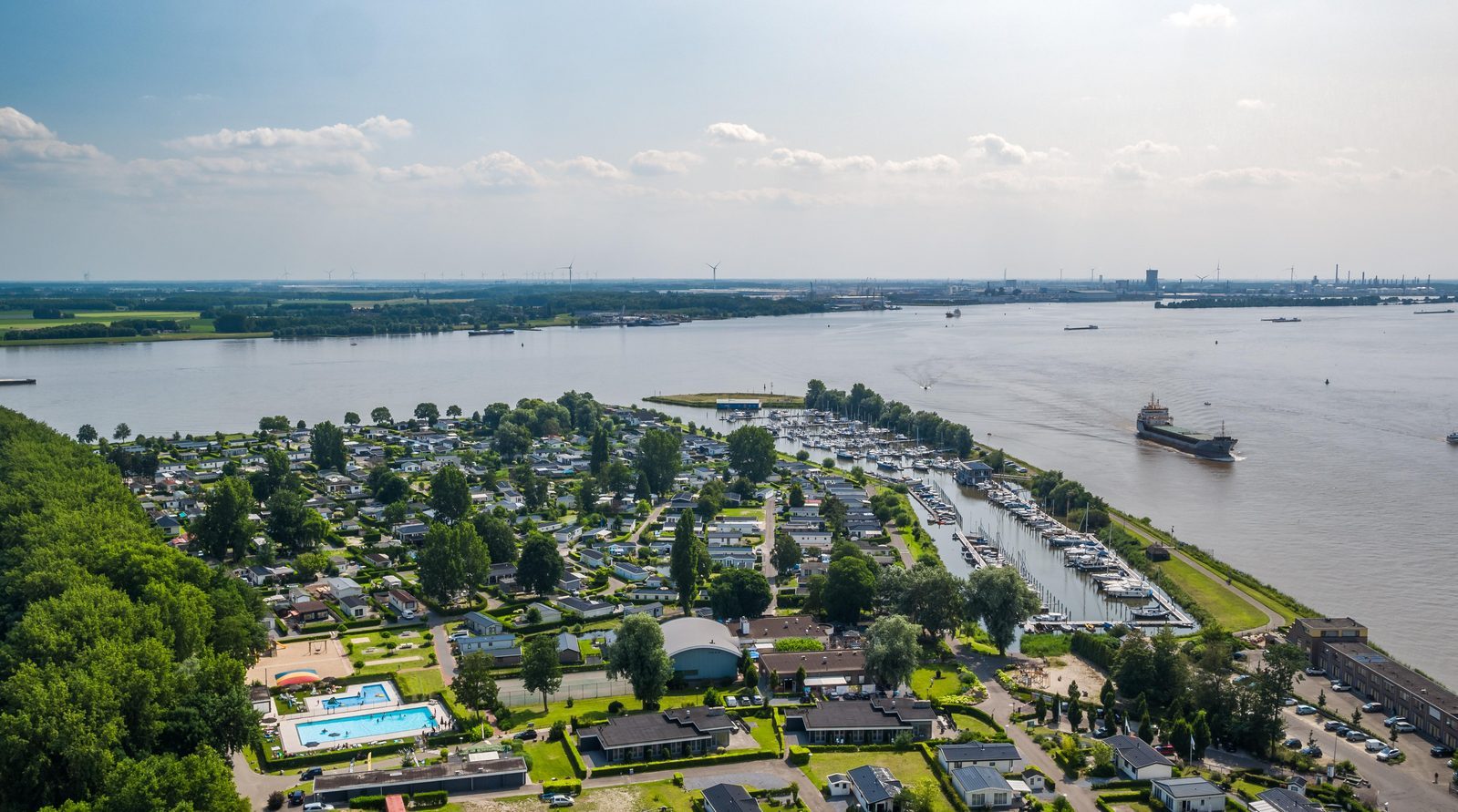 EuroParcs Vakantiepark De Biesbosch