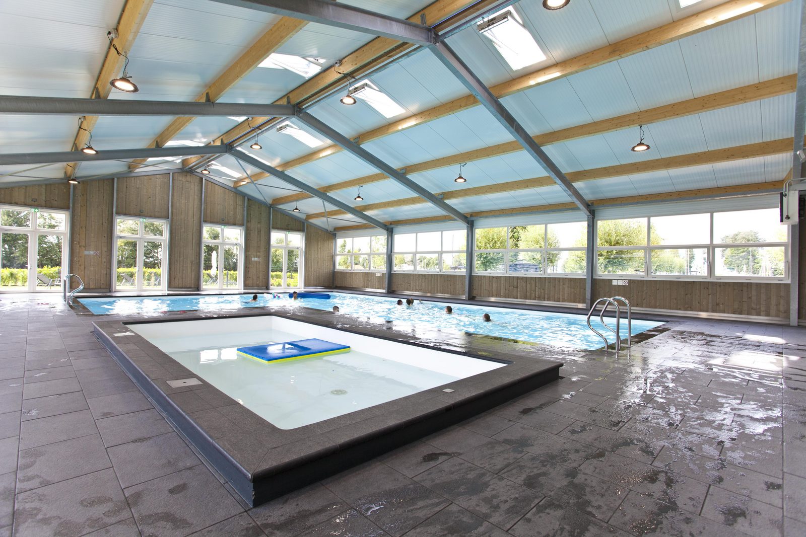 Hallenbad