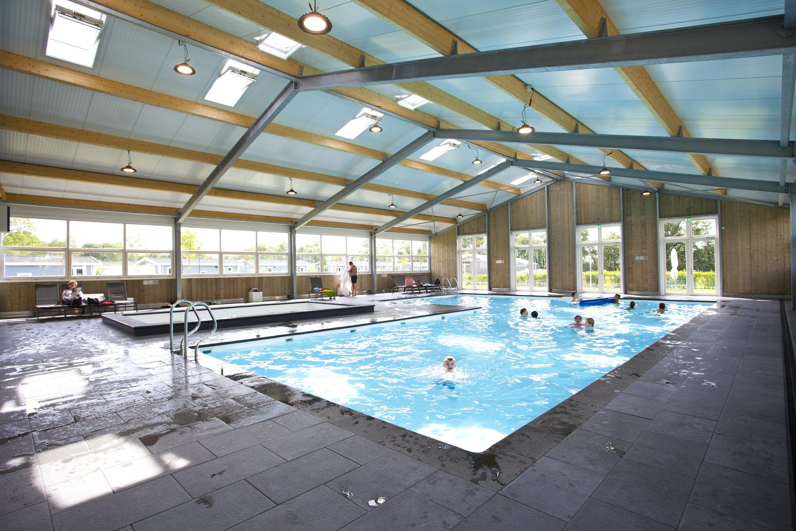 Hallenbad