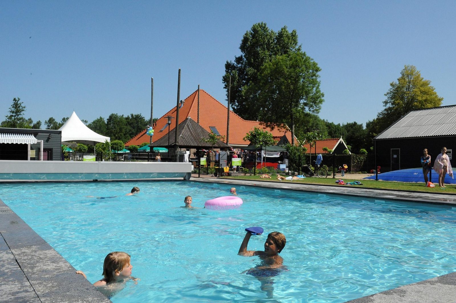 Einrichtungen Ferienpark Buitenhuizen
