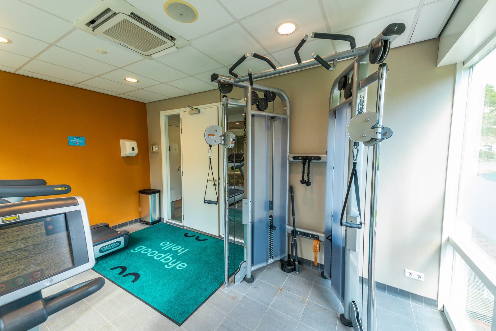 Binnenzwembad & Wellness