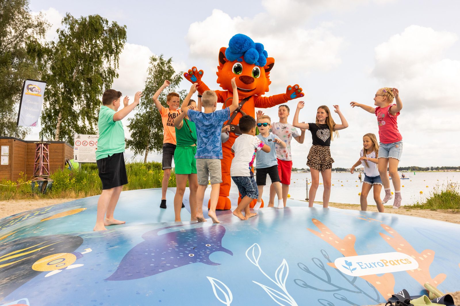 Spielplatz & Sportfelder