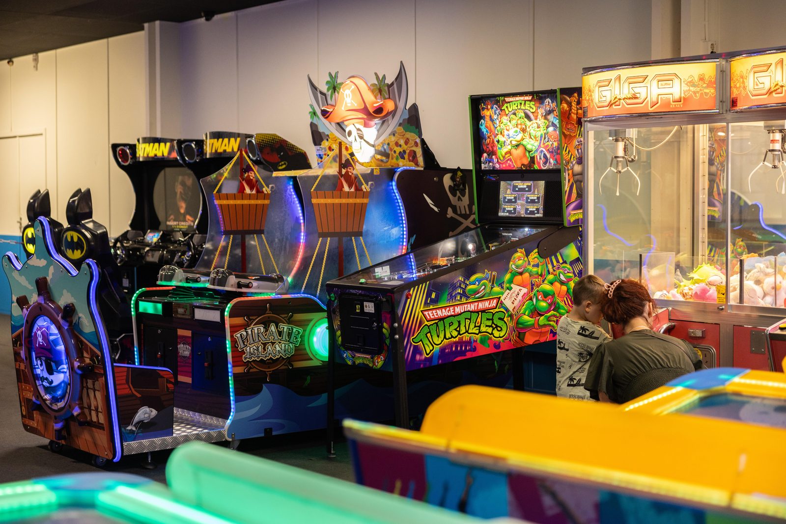 Game hall 