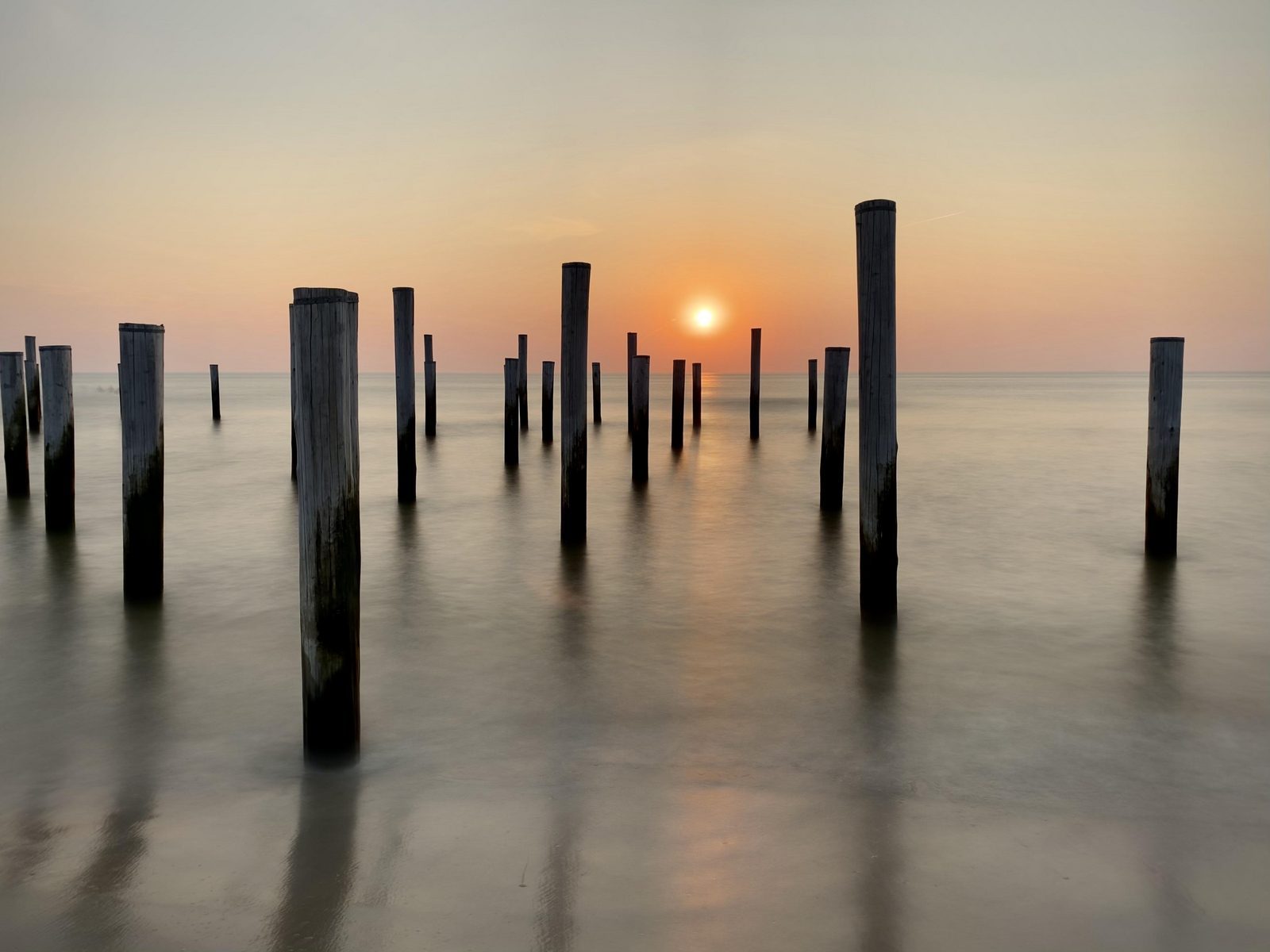 foto van strand zee petten noord holland | Palendorp Petten