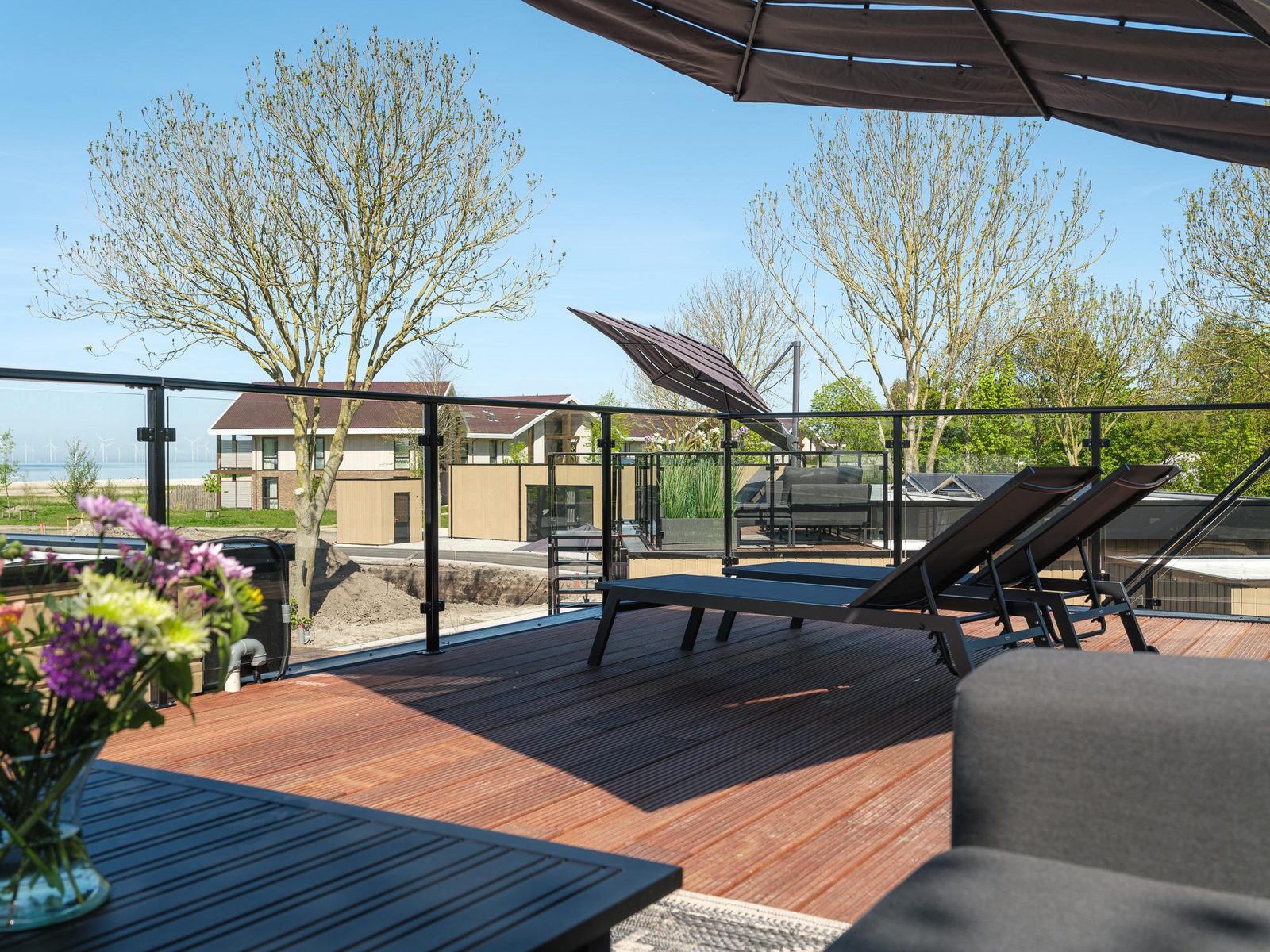 Villa L-Meerzicht 6-persons