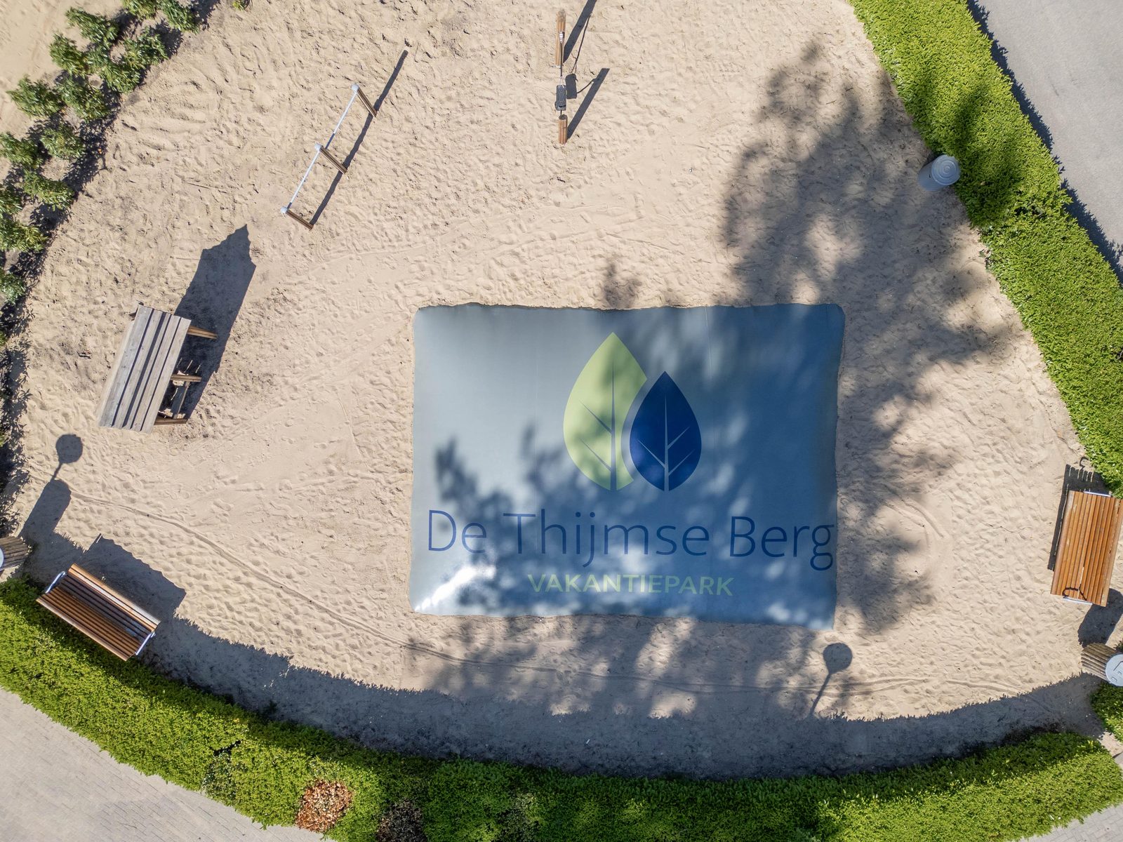 Spielplatz und Indoor-Spielplatz