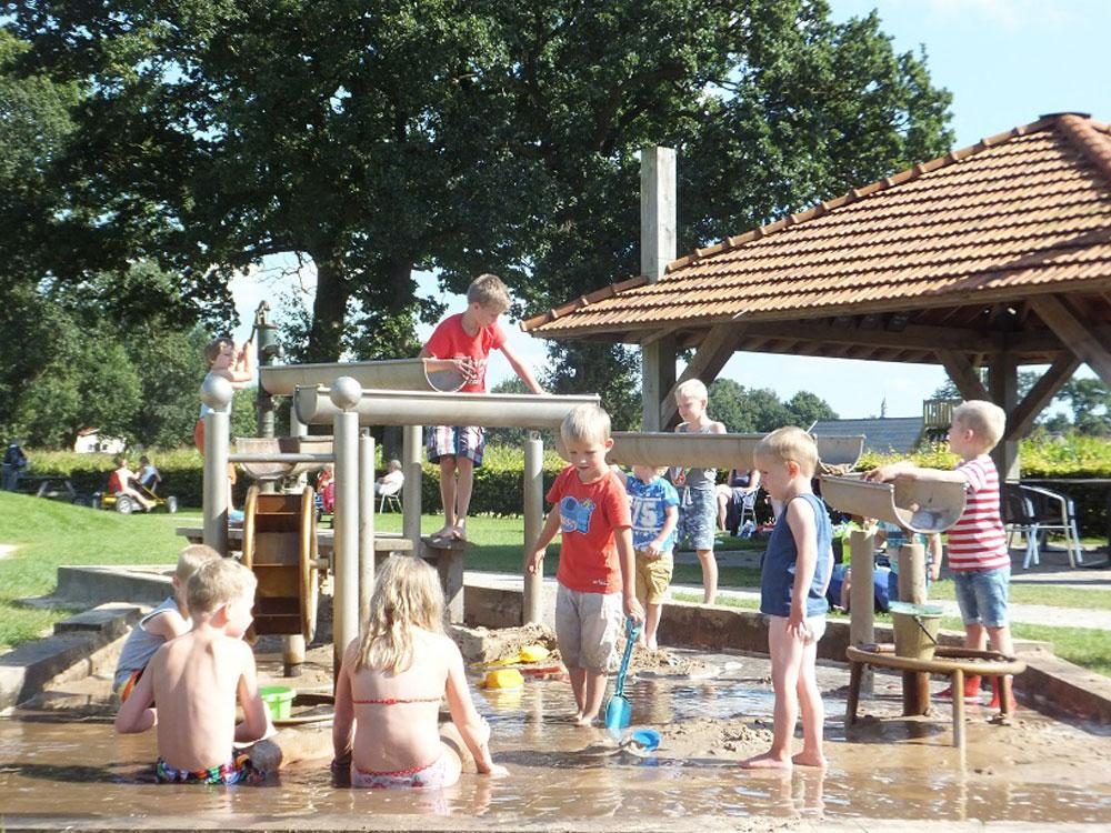 D'elf Ieken Spielplatz