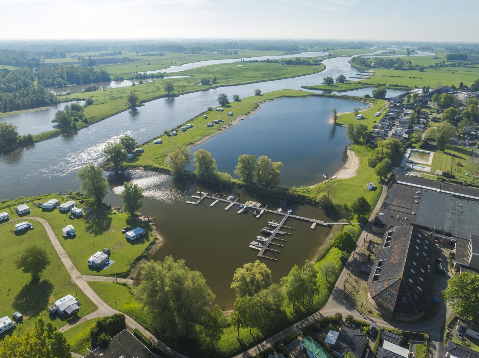 Campingplatz am Wasser in Holland