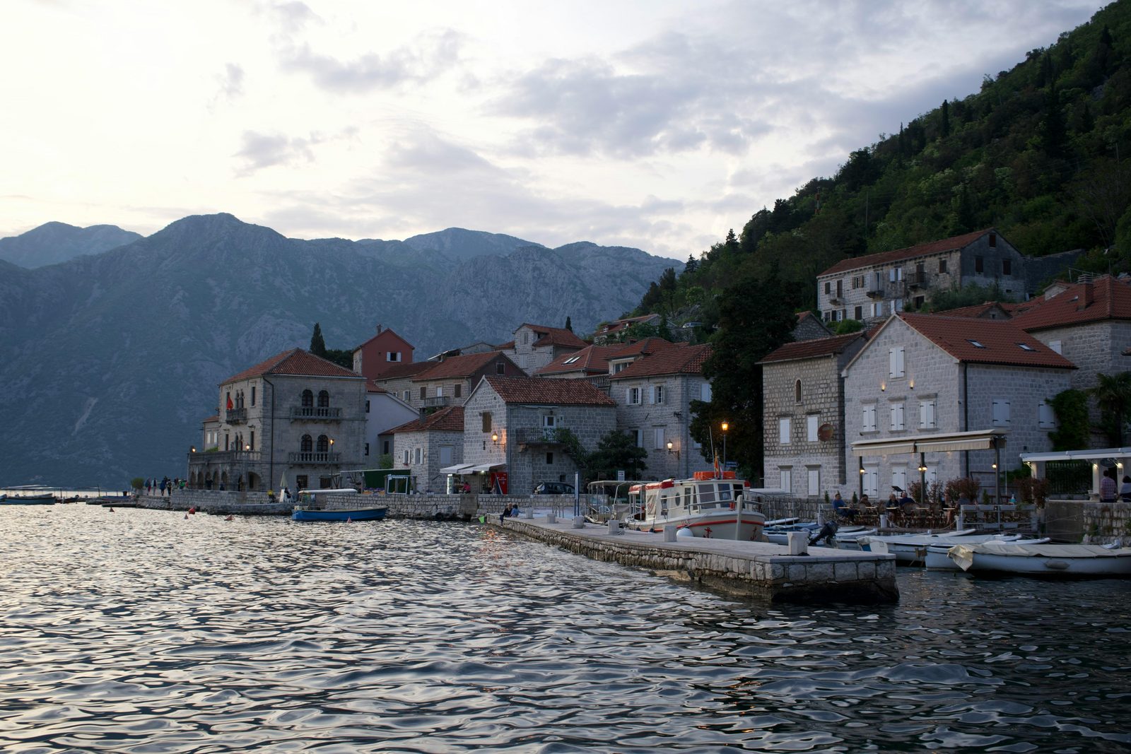 Resort River Side, Kuzma