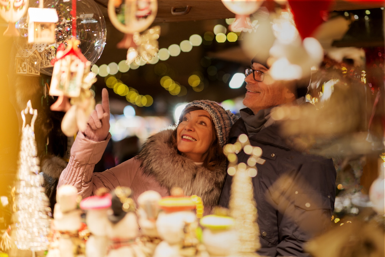 Package tours - Holidays - couple christmas