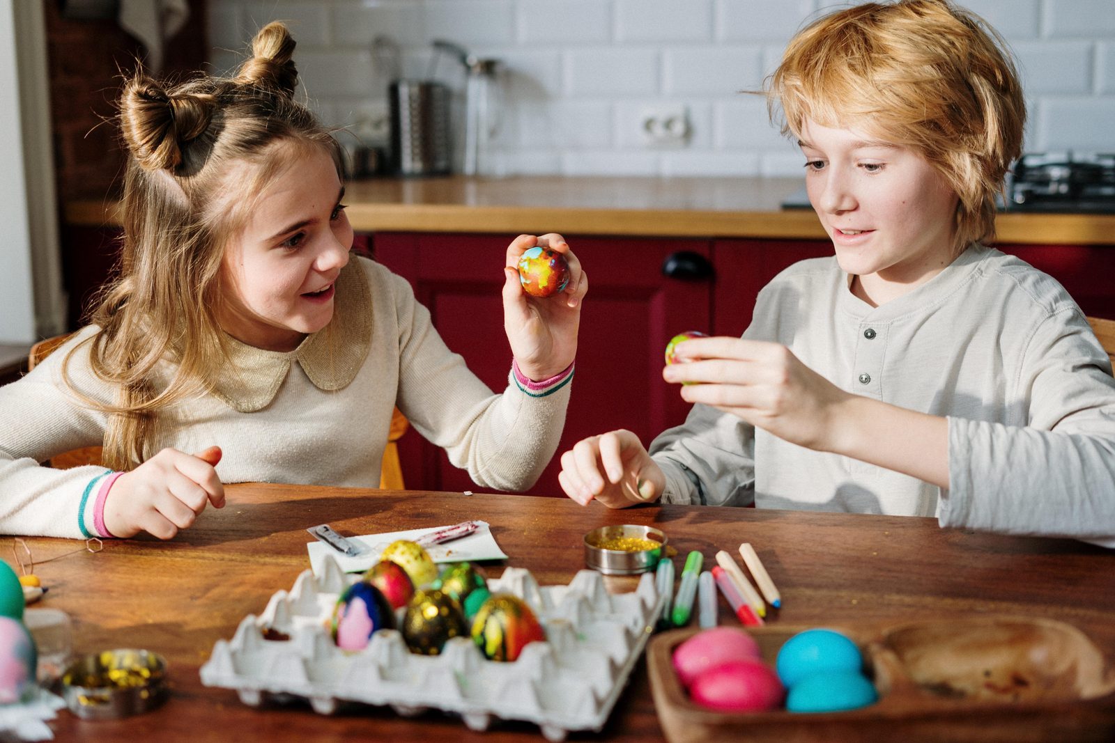 Easter eggs BE
