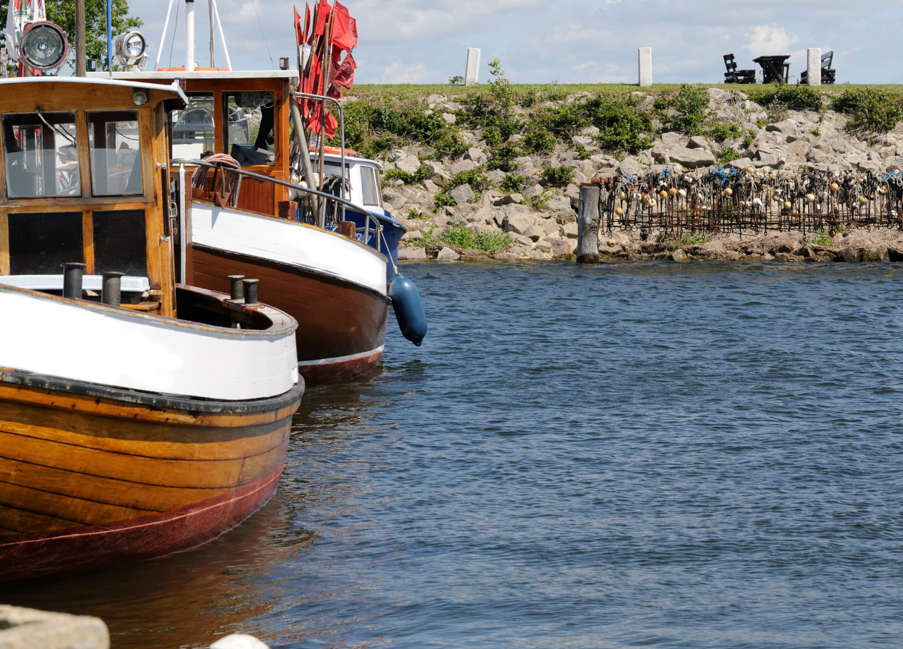 boats water fishing