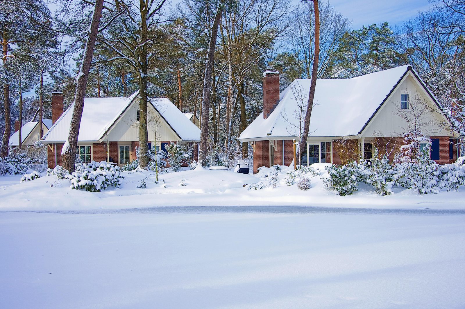 EuroParcs Beekbergen winter snow houses