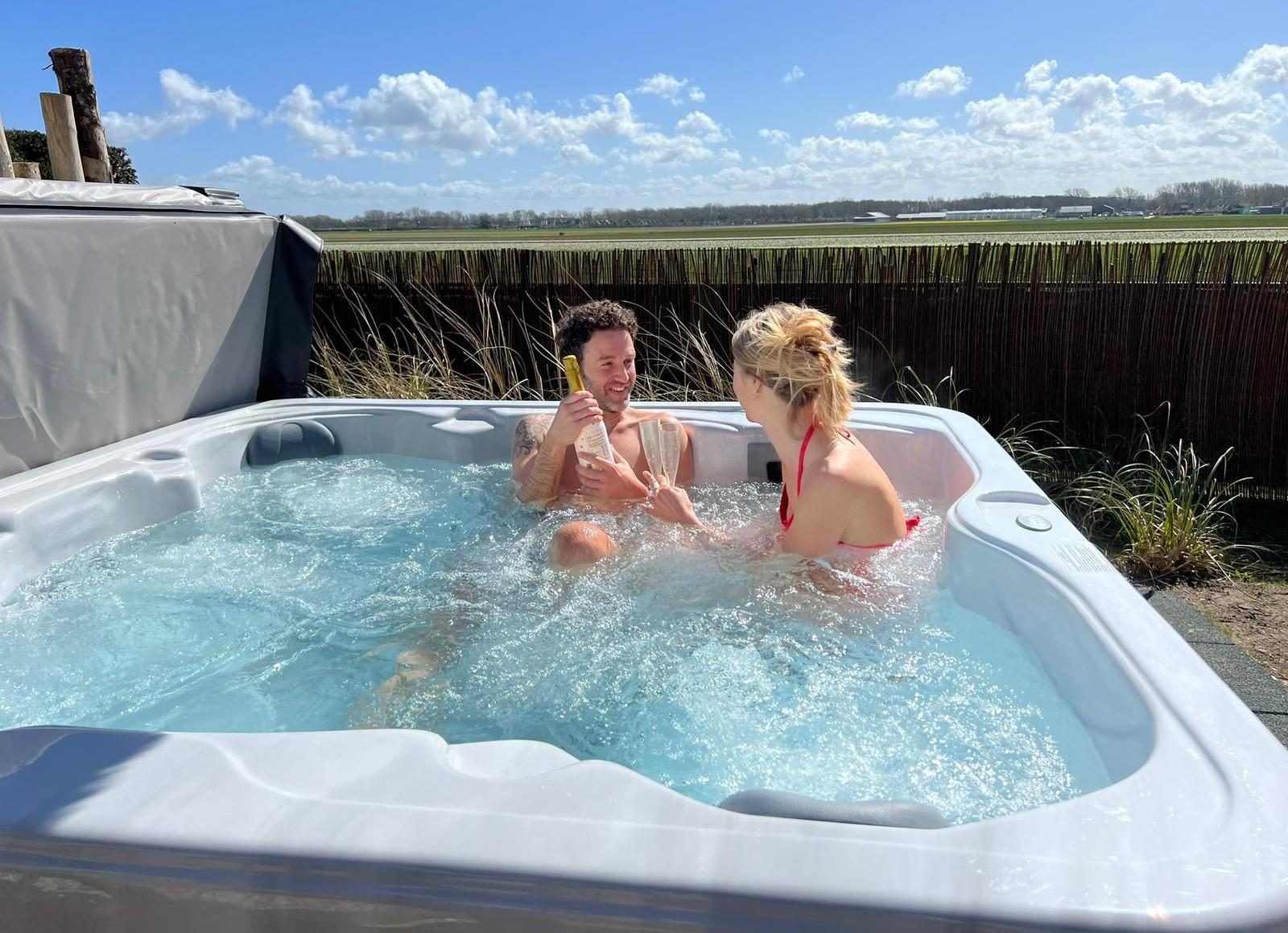 Jacuzzi - Noordwijkse Duinen - Apartments