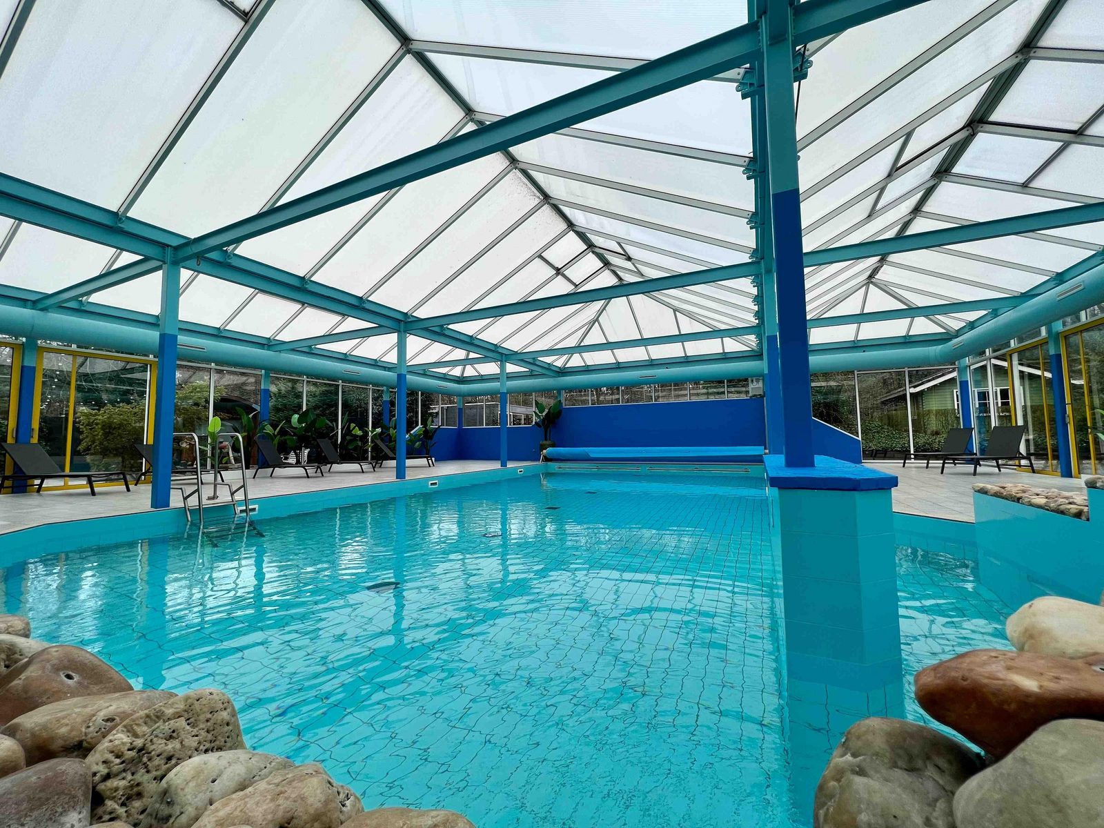 Overdekt zwembad & Wellness