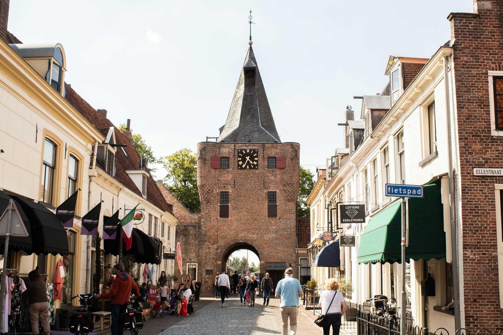 Ferienparks in der Nähe von Elburg
