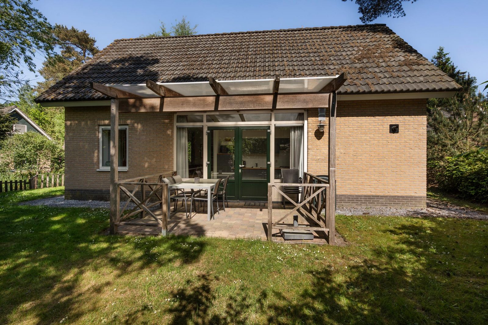 Te koop ruime 6 persoons Boshoeve nr 320