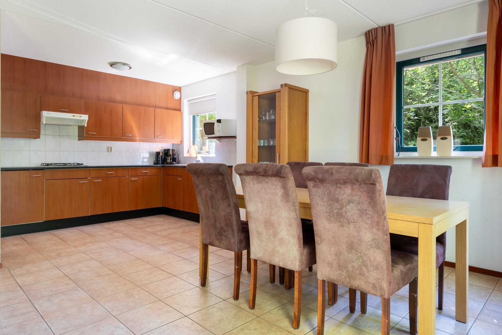 Te koop fraaie 6 persoons Beukenhoeve nr 275